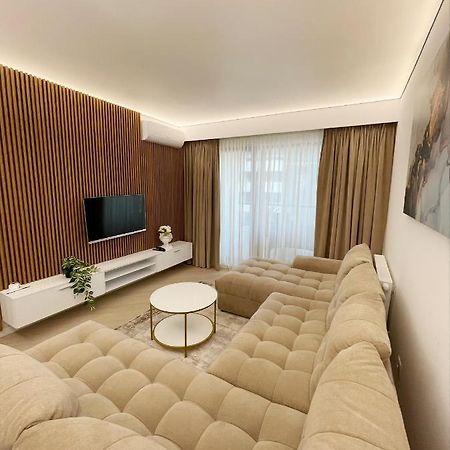 Luxury Wellness&Spa Bucureşti Exterior foto